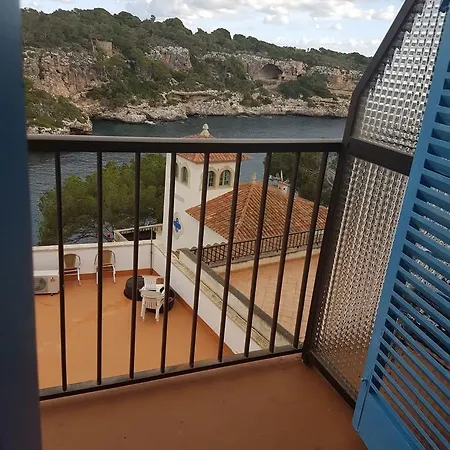 Guest house Casa De Huespedes La Marina *